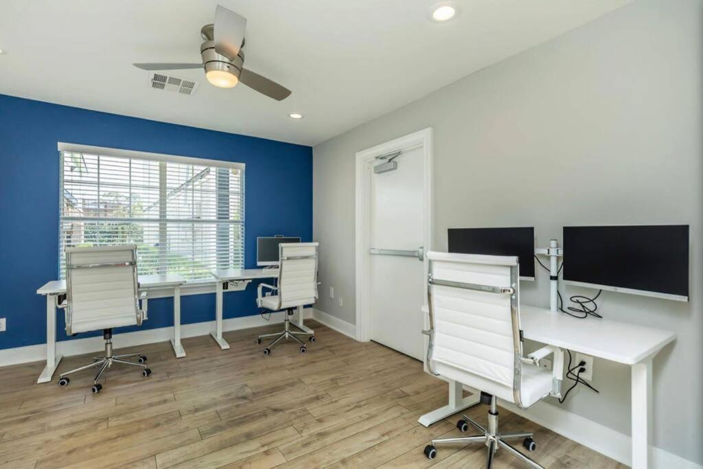 Lovely 2 Bedroom/2 Bath Houston, Heights/Galleria Buitenkant foto