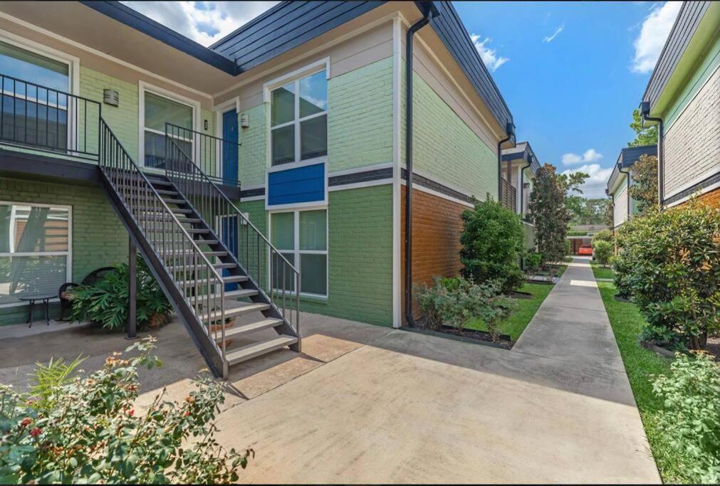 Lovely 2 Bedroom/2 Bath Houston, Heights/Galleria Buitenkant foto