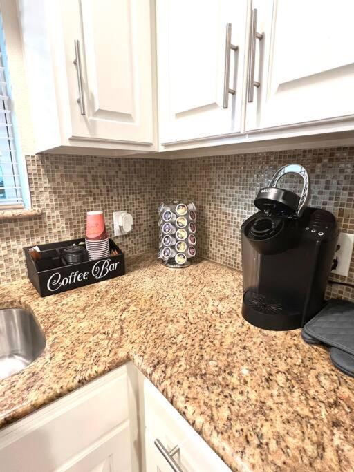 Lovely 2 Bedroom/2 Bath Houston, Heights/Galleria Buitenkant foto