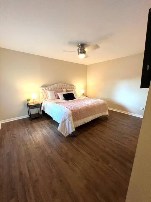 Lovely 2 Bedroom/2 Bath Houston, Heights/Galleria Buitenkant foto